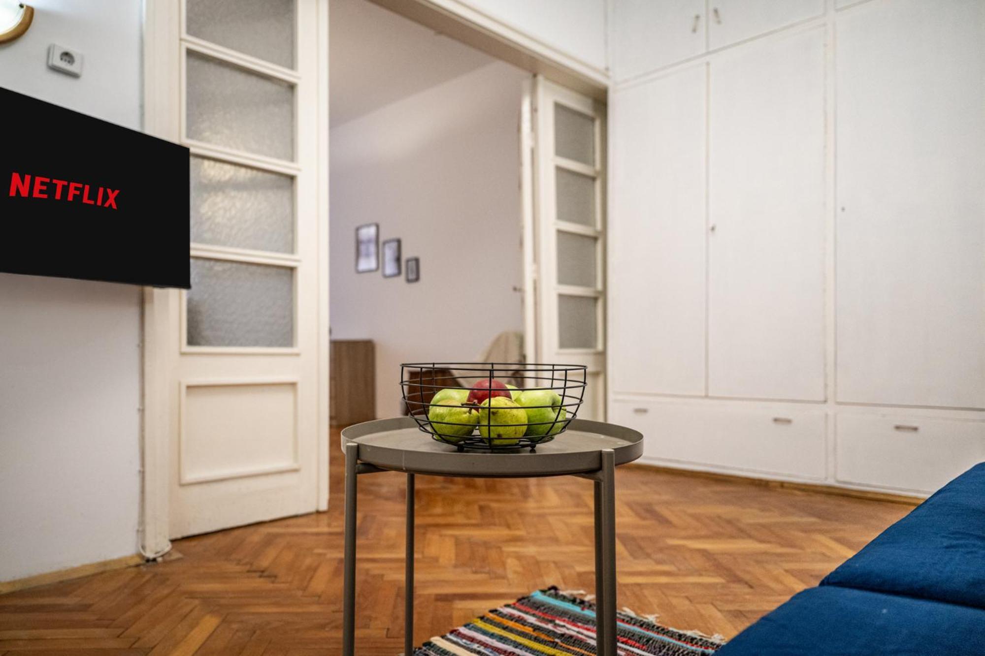 Lovely Art Apartment - Victory Варна Екстер'єр фото